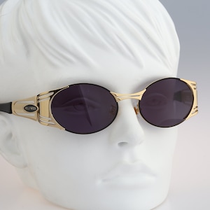 Hollywood by D&D Design Josh C72, Vintage 90s unique black and gold wrap oval sunglasses men and women, NOS