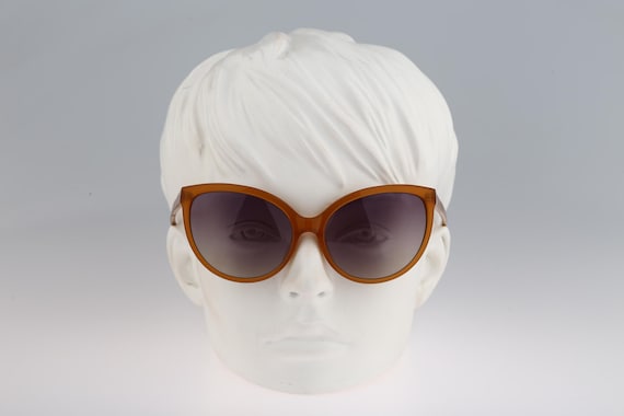 Linda Farrow Luxe Sunglasses Linda Farrow Luxe LFL71 - T52 main image 3