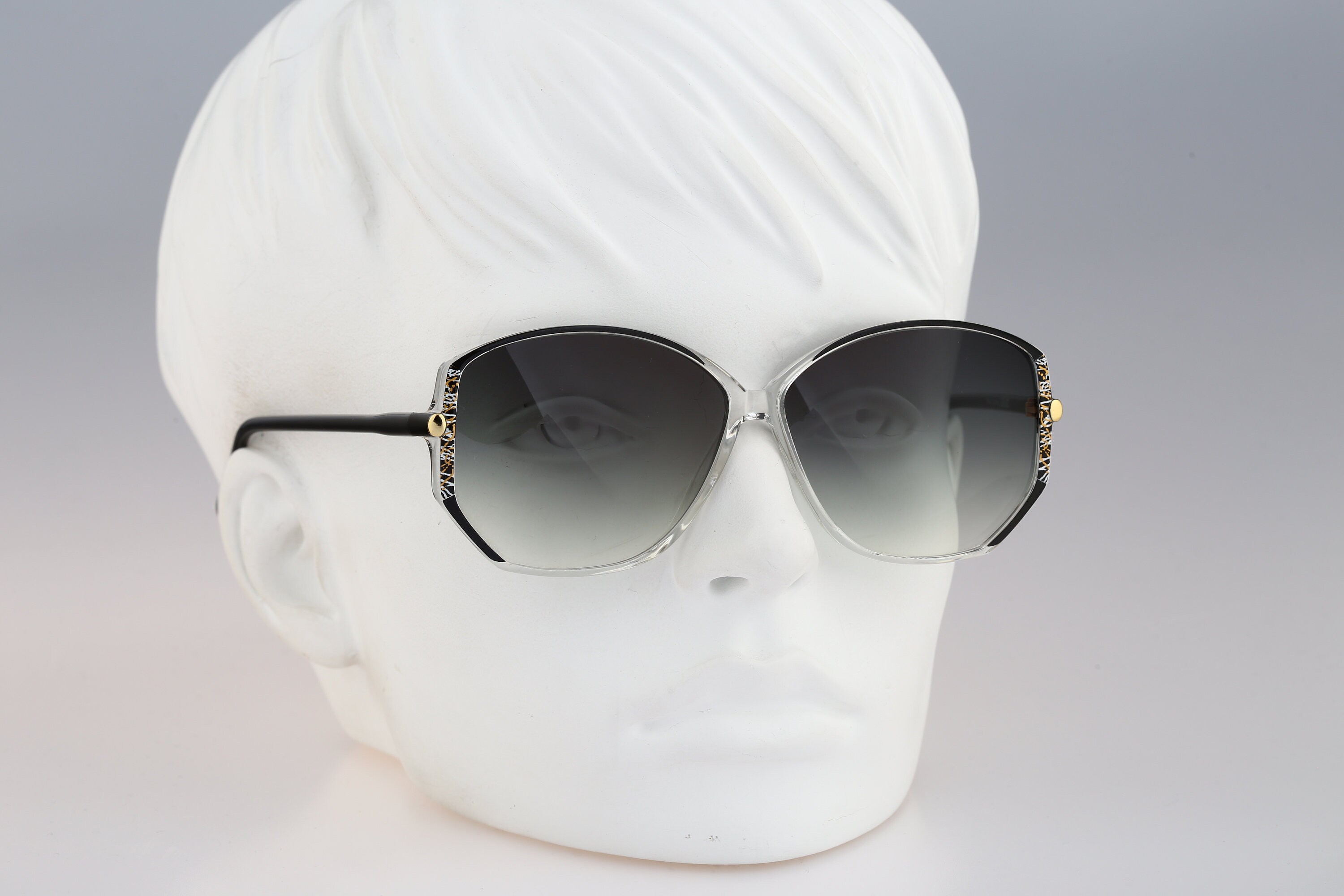 Silhouette M 1793 30 C 2343, Vintage 80s Clear Oversized Butterfly