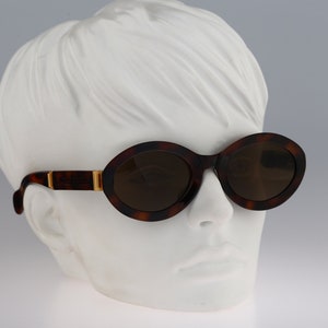 Lagerfeld 4106 03, Vintage 90s tortoise unique large oval sunglasses women, NOS