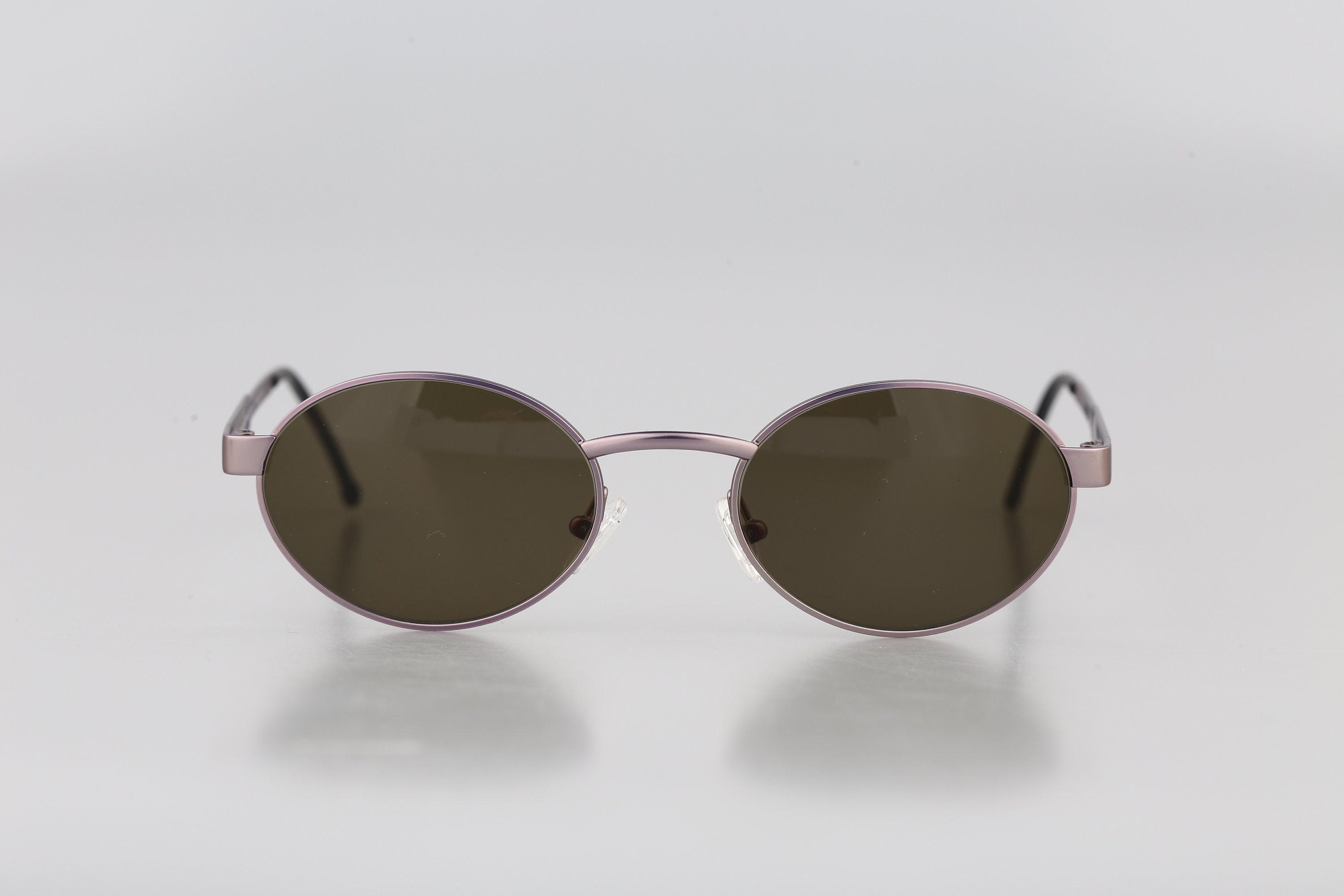 サングラス Benetton Sunglasses BE7038 813 Overfit Silver l Frame United Colors of Benetton Sunglasses UCB 185-300 Silver
