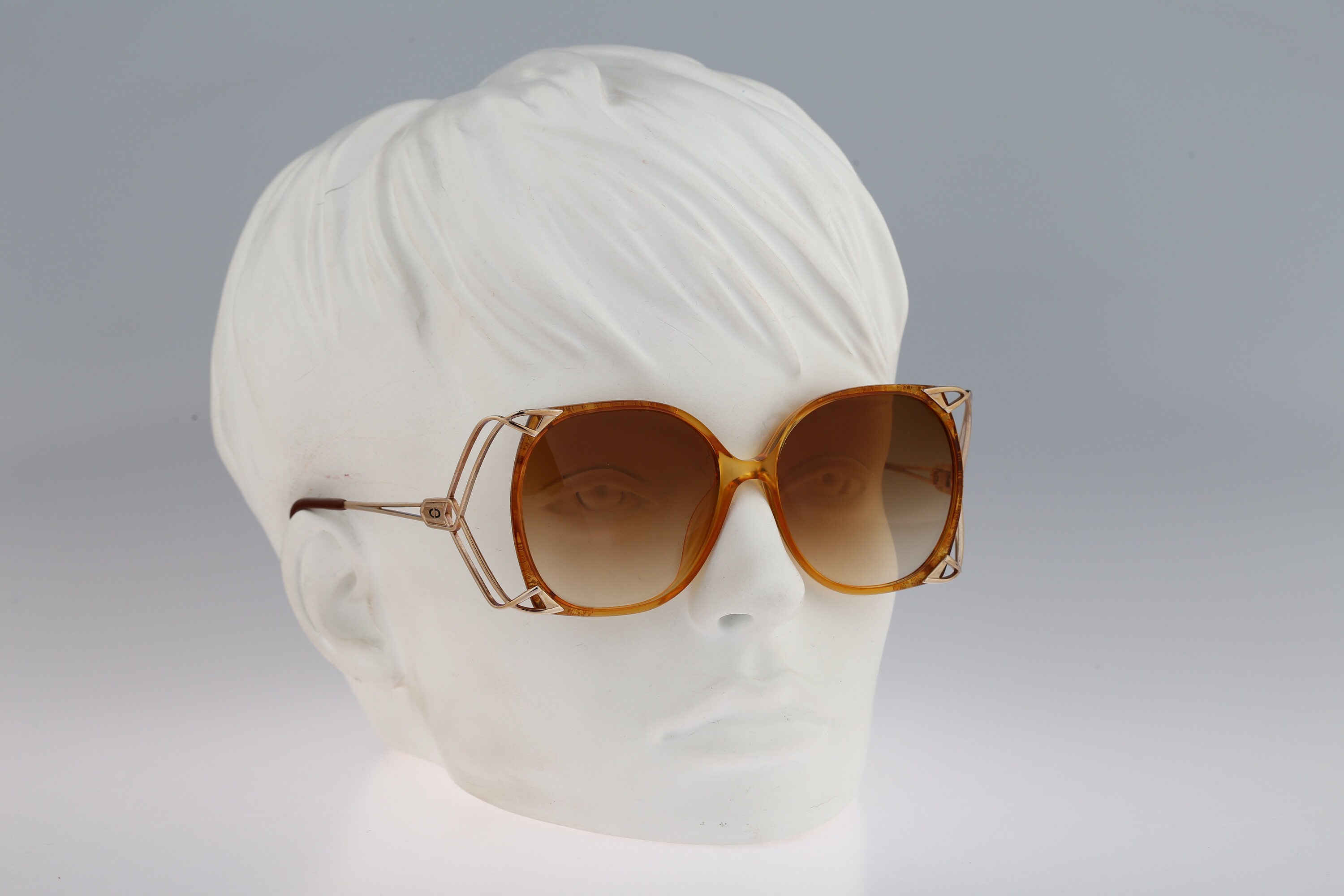 Christian Dior 2543 11, Vintage 80s Rare Oversized Butterfly