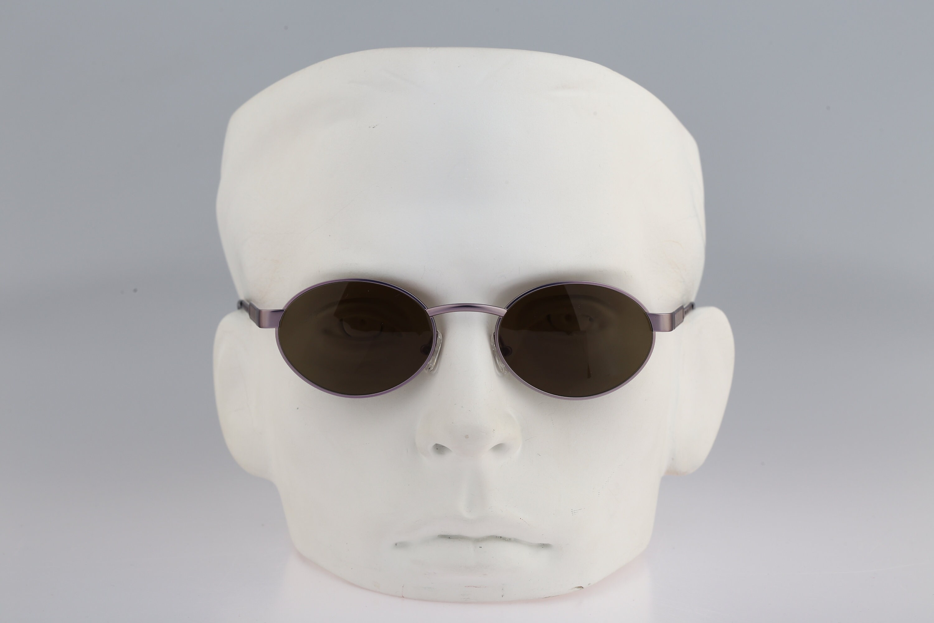 Benetton A23 45S, Vintage 90s Silver Small Oval Sunglasses