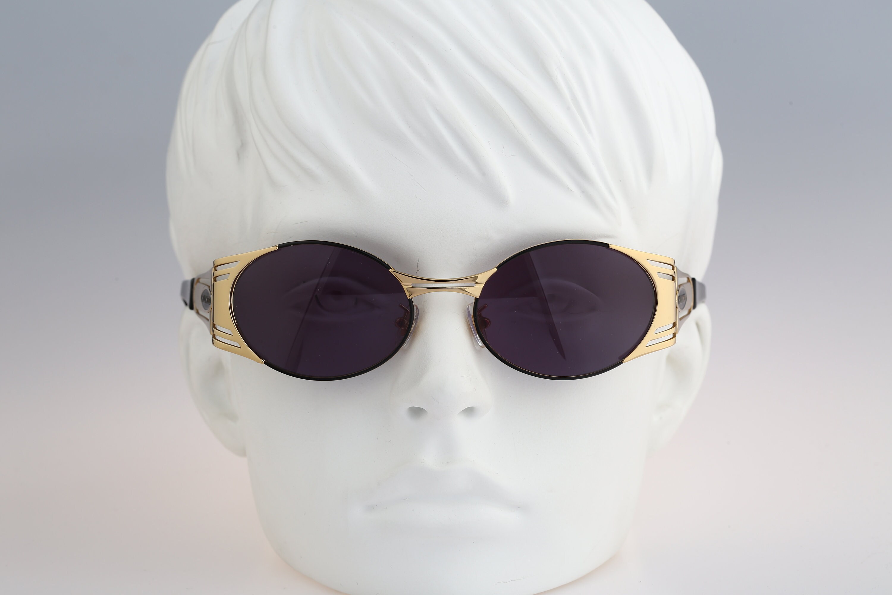 Hollywood by D&D Design Josh C72, Vintage 90s Unique Black and