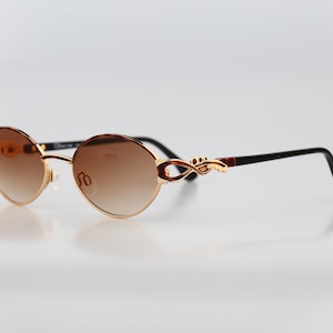 Diva 5058 3, Vintage 90s unique victorian tortoise & gold oval sunglasses women, NOS