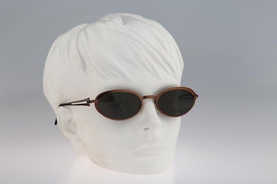 Robert Rudger vintage sunglasses.  Not new but in excellent condition. Robert Rudger 1510 148 78, Vintage 90s tortoise & black oval  main image 2