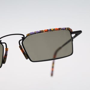 Robert Rudger 1230 146 08, Vintage 90s black and colorful browline slim small rectangle sunglasses mens & women, NOS