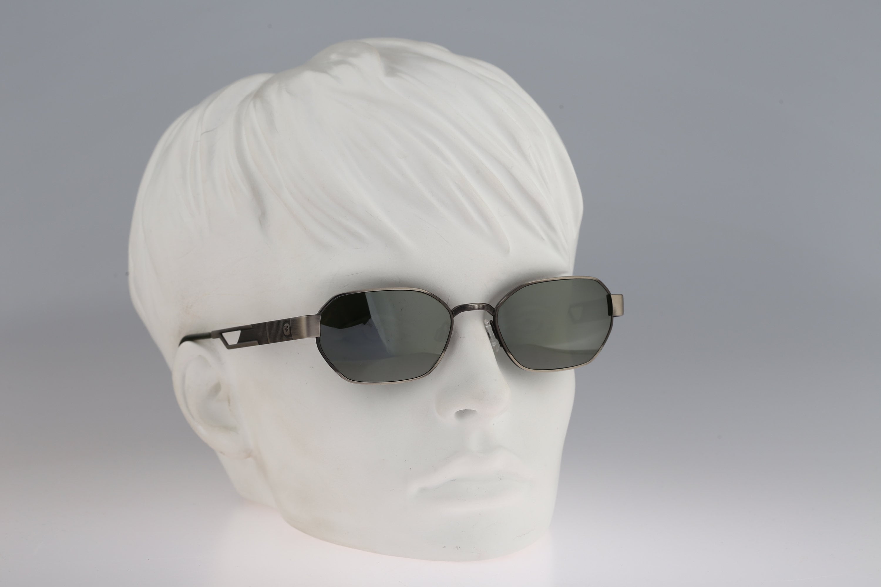 Florence Vogue 3204 S 404 S 36, Vintage 90s Silver Mirrored Lenses