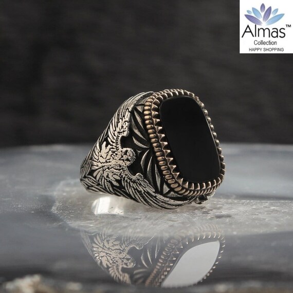 Men's Black Onyx Rings and their Beneficial Nature