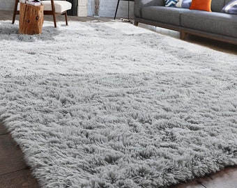 black and gray fur rug