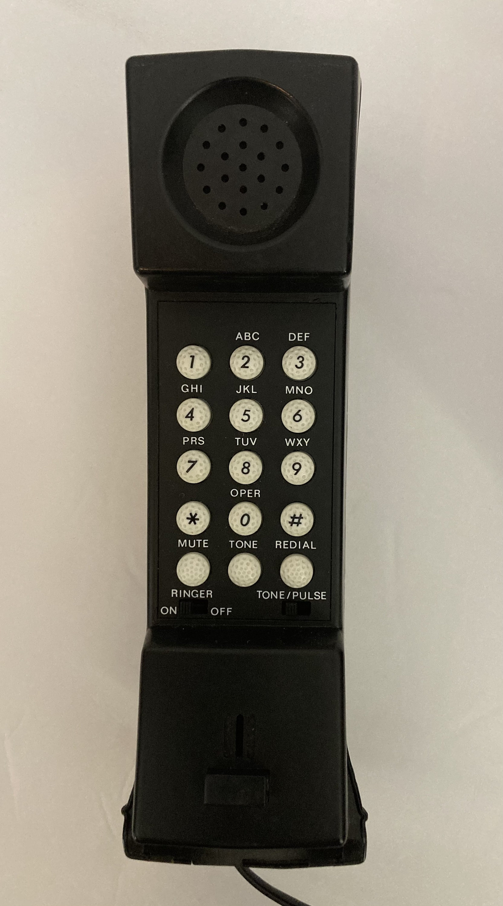 Vintage DIALFONE Golf Bag Telephone With Push Button Landline Phone