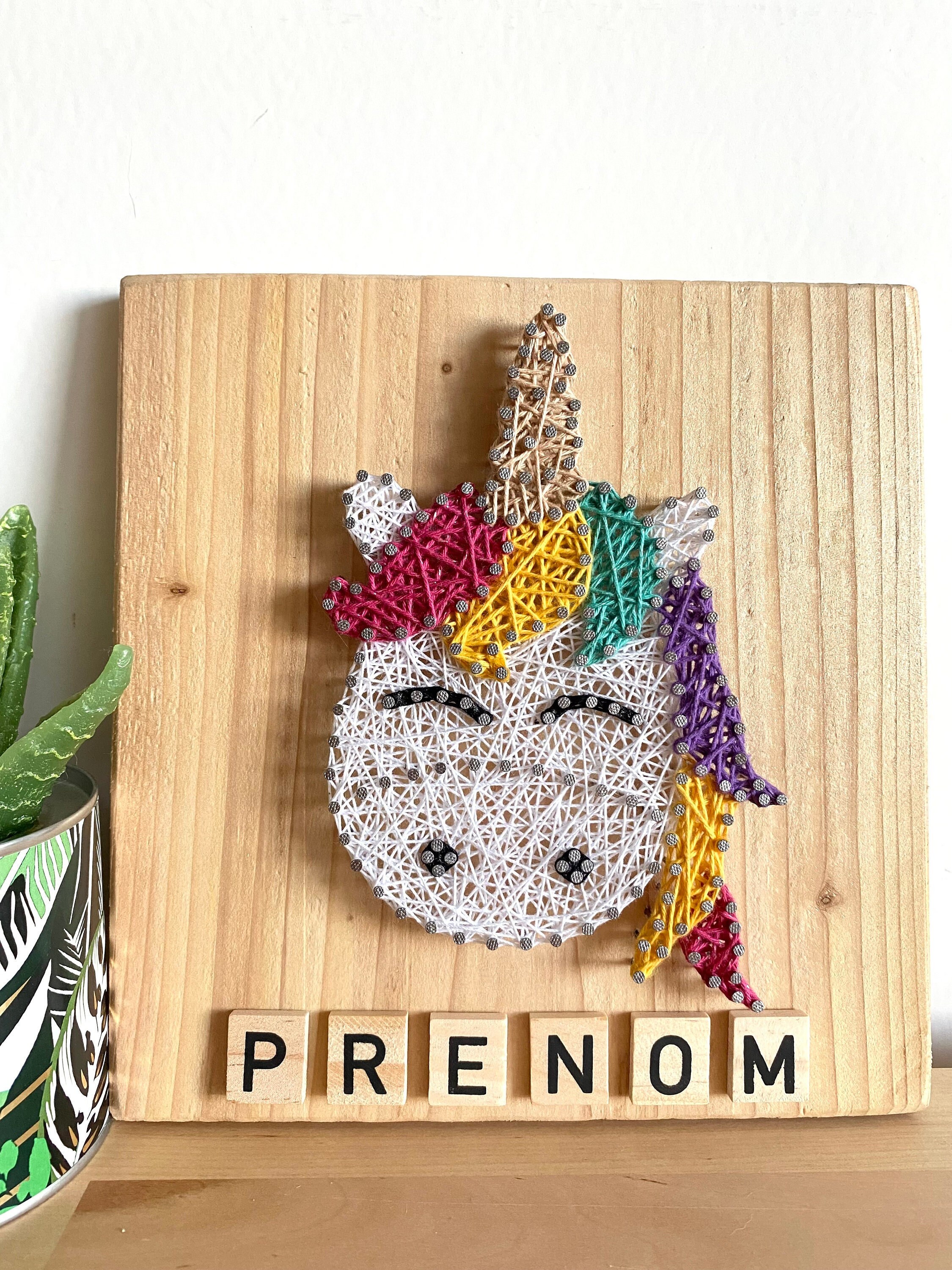 Tableau en Bois, Licorne Réalisé Fils - String Art à Personnaliser