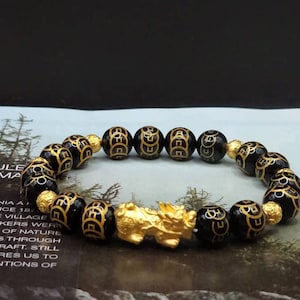 24K 999 Pure Gold 3D Pixiu With Black Onyx Bead Bracelet 24K 999 Pure Gold 3D Pixiu With Black Onyx Bead Bracelet