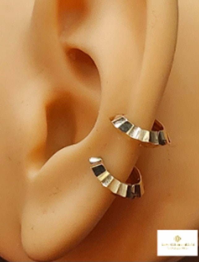 RI 様　K18 Jpn yg 3/25 loop earrings used Real 18K Gold Earrings 18K Gold Loop Earrings Shiny Small