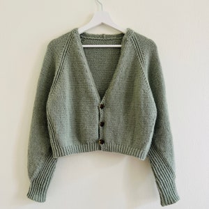 Knitting Pattern - Edgar Cardigan (English)