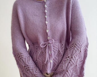 Modèle de tricot pour le cardigan Electrine (anglais)