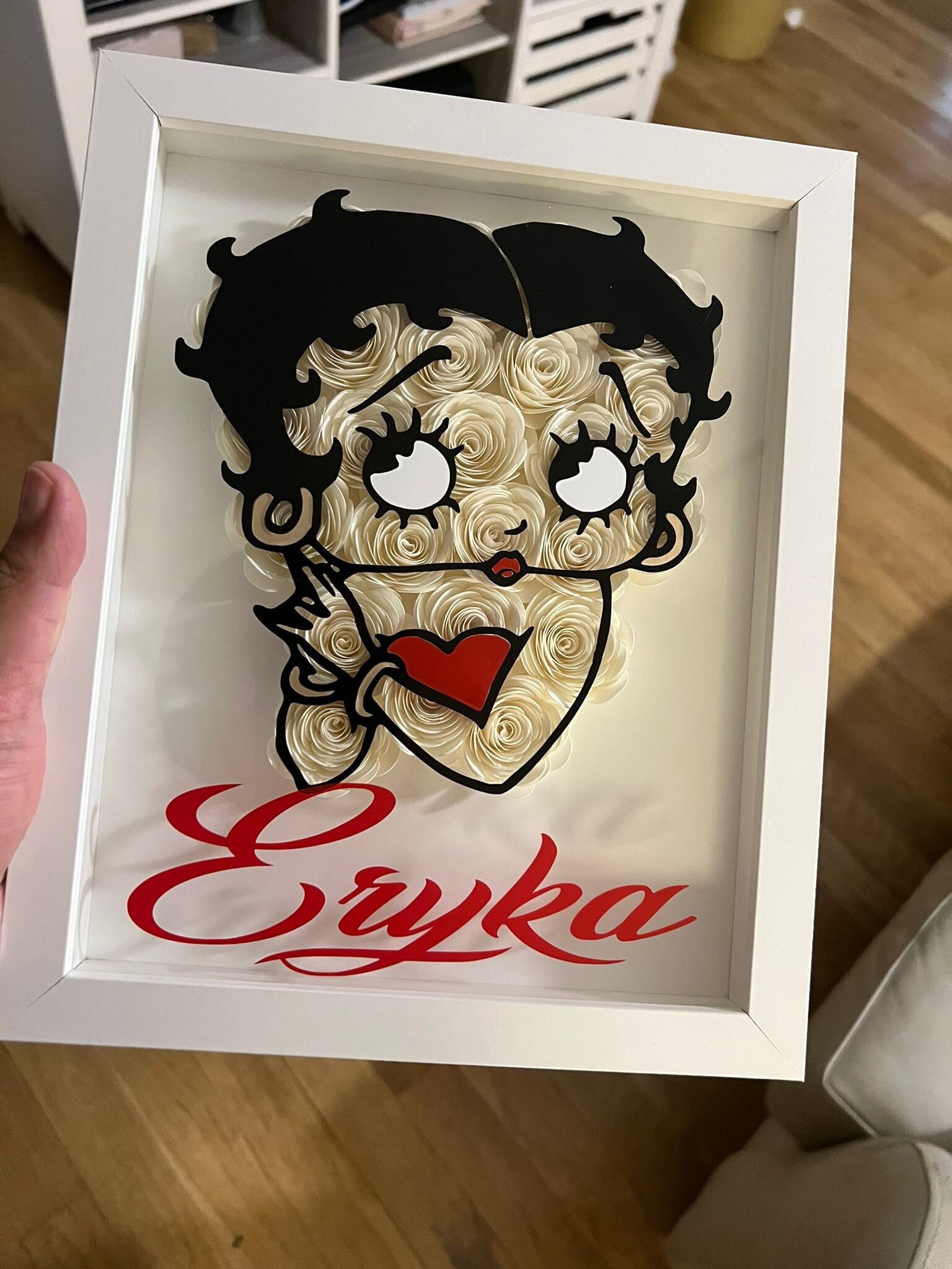 Betty Shadow Frame |vintage character | Rose Frame | Gift for her | Birthday | Wall Decor | Bettyboop fans | Shadow box | Flowers |Boop