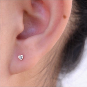 Heart Stud Earrings for Women or Men / Sterling Silver Studs / Gold Plated Earrings / 3 mm Wide Earrings / Push Back Studs / Hypoallergenic zdjęcie 1
