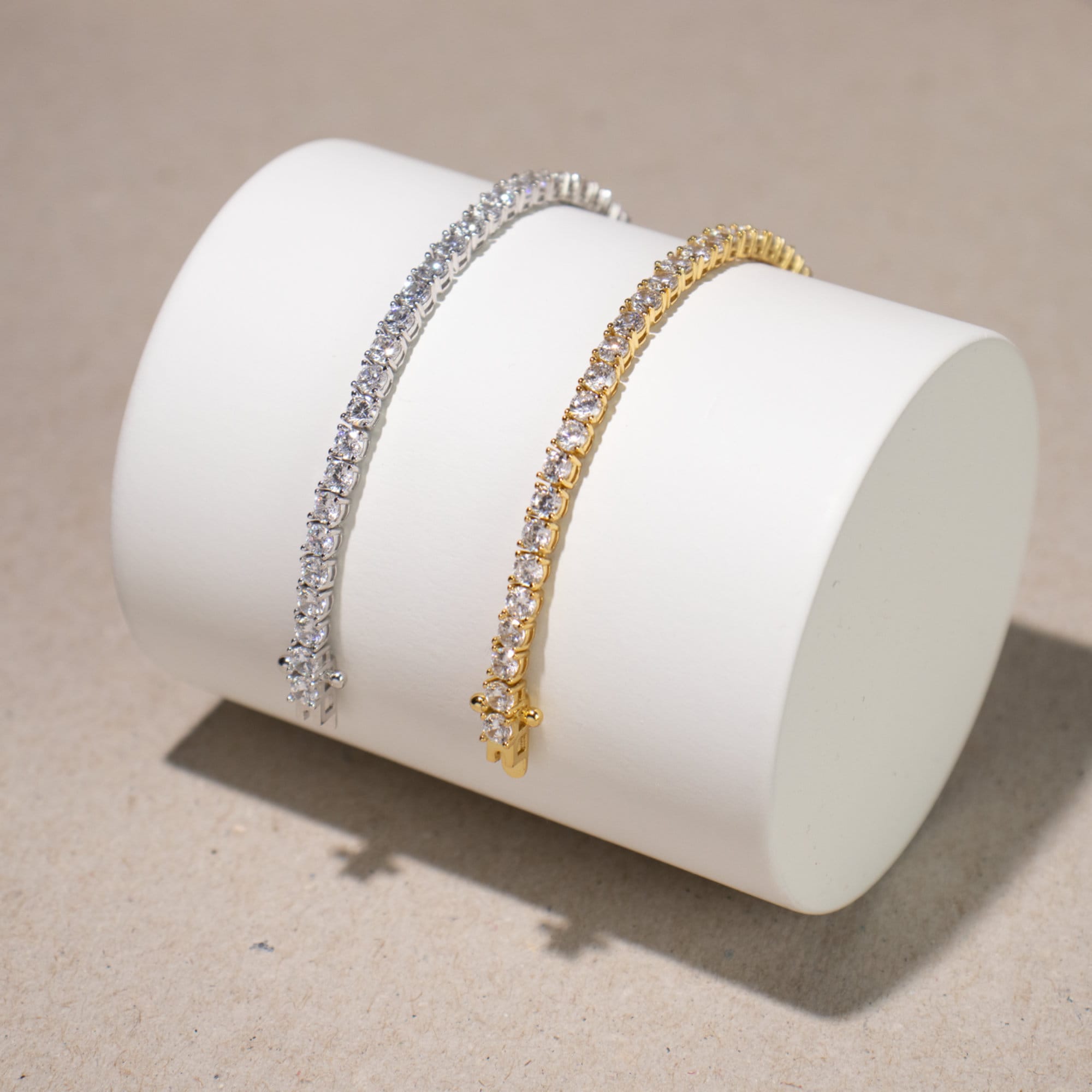 Bracciale Tennis Classico di Lusso in Lega Placcata Oro 14K