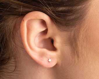 Tiny Star Stud Earrings for Women / 925 Sterling Silver Earrings / 3mm Studs / Star Earrings / Push Back Studs / Star Shape / Hypoallergenic