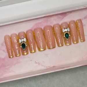 Merry & Bright XL Square Size M (1.5.4.6.8)