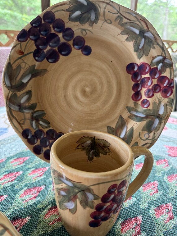 Noble Elegance Meritage Grapes Dinnerware Pottery Tuscan Style Pattern Scalloped Rim Set of 8 B8 Etsy UK