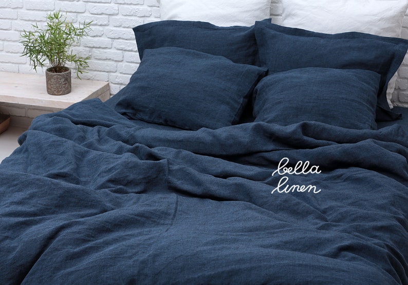 Linen Duvet Cover With Two Pillowcases in Navy Blue, Queen Size