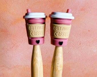 Topes para puntos "Pero primero, café", protegen tus puntos de tejido, regalo para tejedores y crocheteros