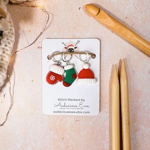 3er Set Weihnachts-Stichmarkierer Ihrer Wahl für alle Ihre Strick- und Häkelarbeiten, Aufbewahrungstasche und gratis Maschenmarkierer