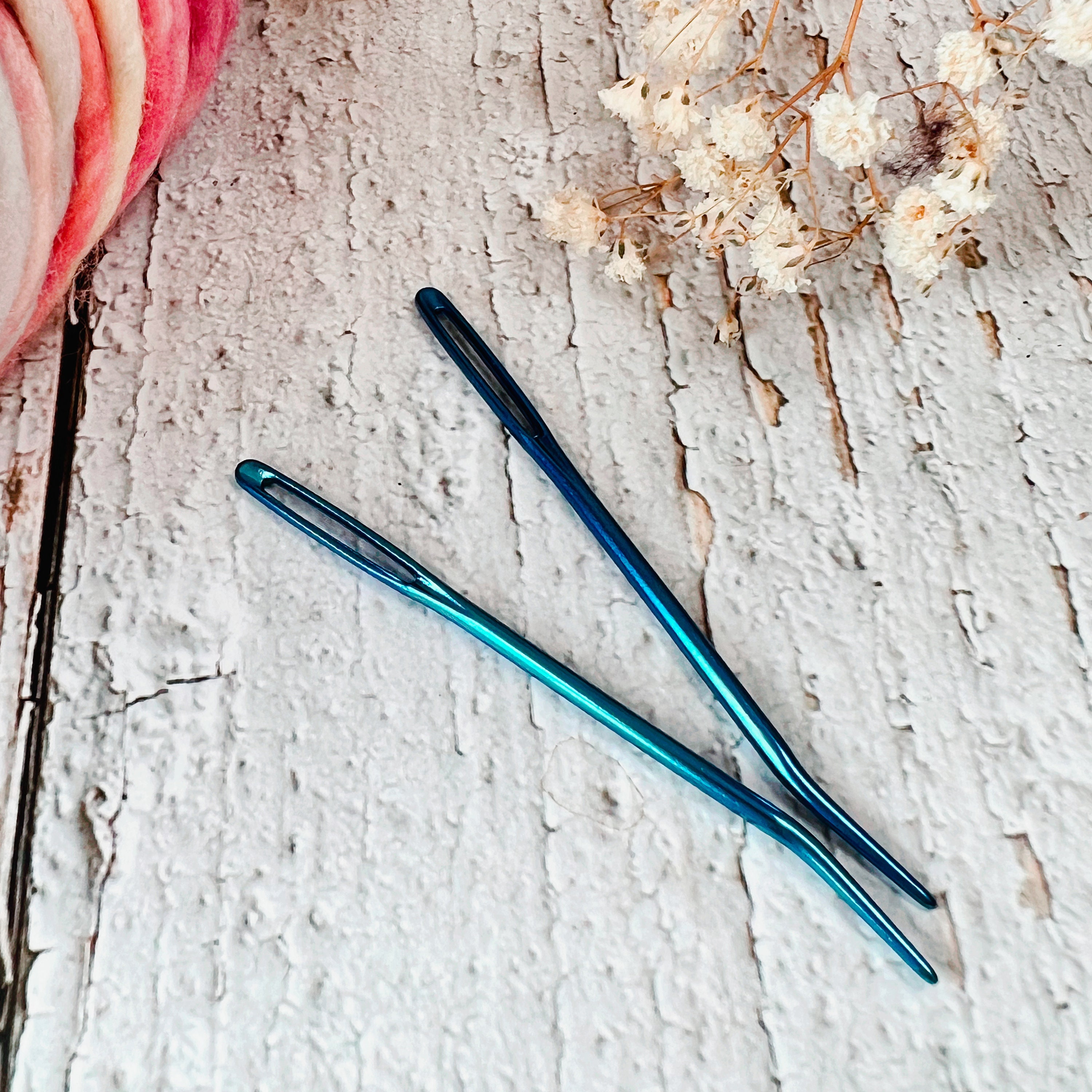 2 Pack large Eye Plastic Sewing Needles for Knitting, Wool, Tapestry, Yarn  Needle, Set of Two One Large and One Medium 