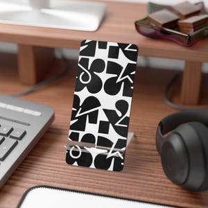 Colorful Smartphone Display Stand: Desk Organizer, Tech Gift