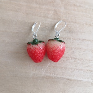 Fruit earrings Strawberry earrings Aplle earrings Fruit jewelry Kawaii earrings Kawaii jewelry Red earrings