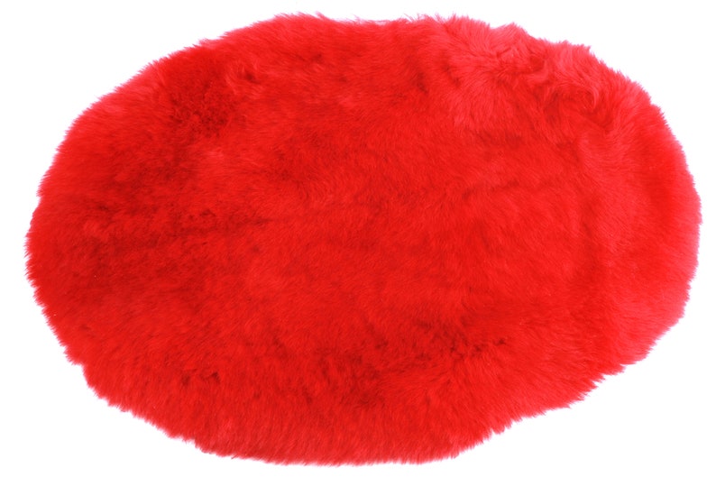 Natural Or Coloured Oval Genuine Sheepskin Comforter Pads For Seats, Pet Beds Rug Perfect for Cats and Small Dogs Red