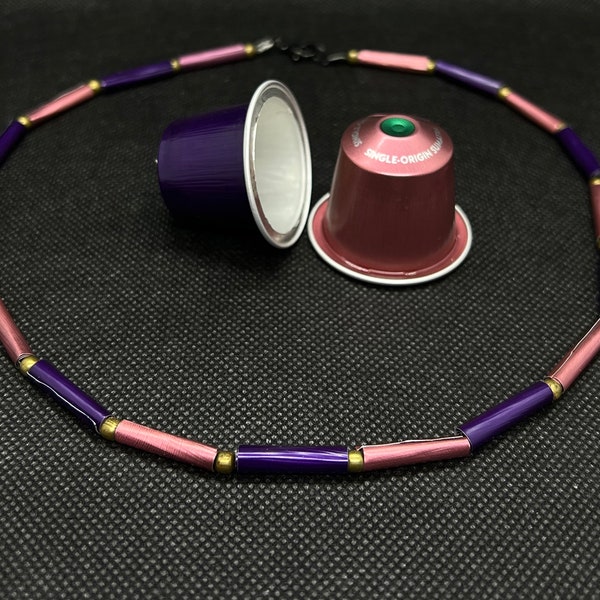 Handgefertigte Halskette aus Kaffeekapseln, zweifarbig (verschiedene Kombinationen möglich)