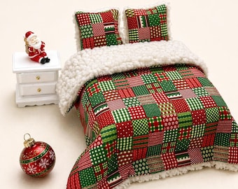 Dollhouse miniature Christmas winter bedding for double bed. Christmas pillows, wool blanket and patchwork pattern, checked. Bed linen 1/12.