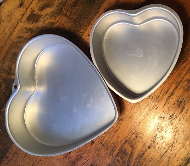 Herzförmiges Kuchenformen-Set von Wilton Bild 4