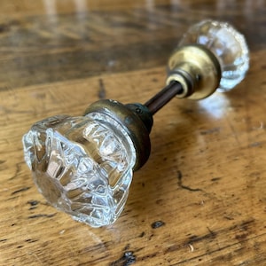 Glasdörrknoppset: 12-punkts klart glas 1920-1930-tal