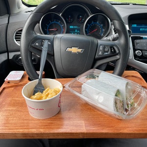 オーク材のステアリングホイールトレイ：車内食、ノートパソコン、オフィス用トレイ