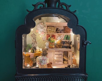 Fairy Lantern Sewing Room // Fuáil