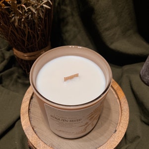 Luxury Irish Candle Raglan Road // Birch Bark, Amber Musk, & Fig Sapling image 8