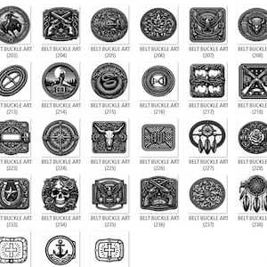 Puede incluir: Una colecci&oacute;n de hebillas de cintur&oacute;n de metal en blanco y negro con varios dise&ntilde;os, incluyendo un toro, una calavera, una herradura y rifles cruzados. Cada hebilla est&aacute; etiquetada con "BELT BUCKLE ART" y un n&uacute;mero.