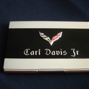 Corvette C7 zwart-chroom hoesje voor visitekaartjes, geweldig cadeau, aandenken, Vaderdag, Kerstmis, verjaardag, Valentijnsdag, gratis gravure op voorkant