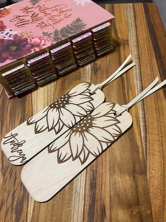 Bookmark - PERSONALIZED Sunflower Flower - Birch wood Bookmark - PERSONALIZED Sunflower Flower - Birch wood