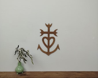 Decoración de pared con cruz de Camarga – Símbolo de Camarga en madera – Decoración de pared provenzal artesanal – Fabricada en Francia
