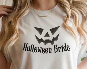 Halloween Bride Shirt, Spooky Bachelorette Party Shirt, Spooky Bride Shirt, Spooky Bride Sweatshirt, Halloween Wedding Party, Bride Gift
