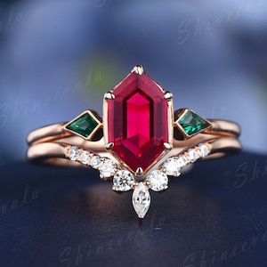 Hexagon cut ruby engagement ring set, bezel set kite cut emerald ring, art deco three stone ring jewelry set, moissanite curve wedding band