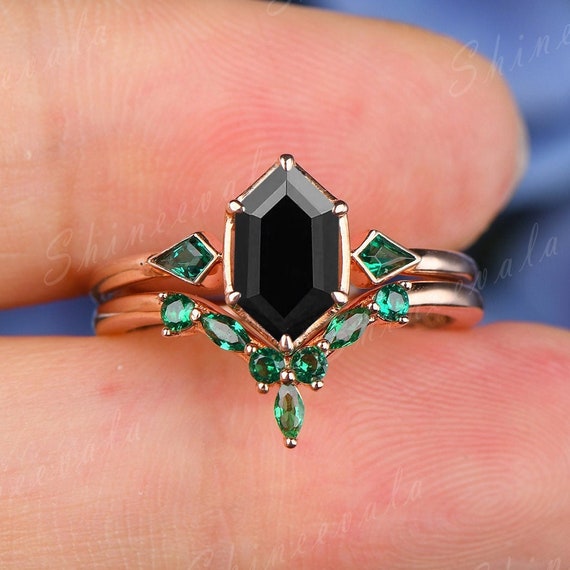 Black Onyx and Emerald Engagement Ring Set, Stackable Emerald