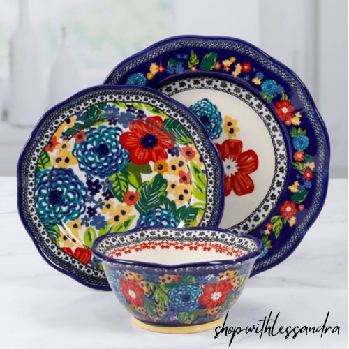 Beautiful 12 Piece Wood Dinnerware Set 4 Bowls 4 Dinner Etsy