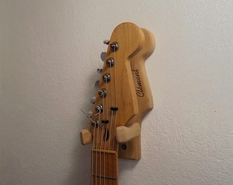 Suporte de parede em carvalho para guitarra e baixo – Personalizável com gravação – Ideia de presente para músicos – Cabeçote estilo Stratocaster