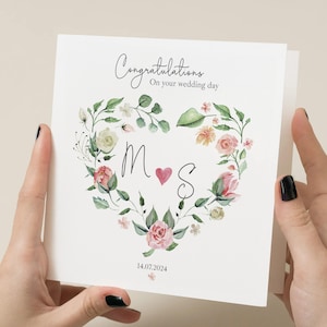Carte de mariage florale personnalisée - Couronne de coeur floral rose - Félicitations pour le jour de votre mariage - Botanique - Feuilles - Cadeau de mariage